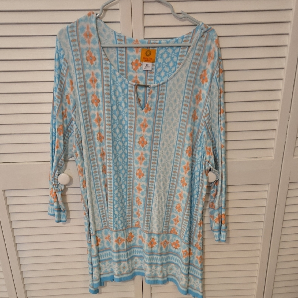 Women's Blue and Orange Patterned Top